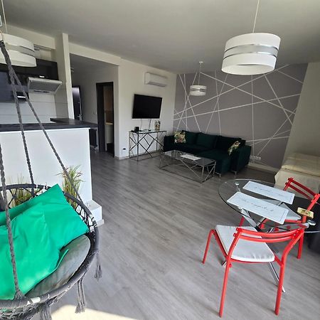 Subarx Centrum Nitra Exteriör bild